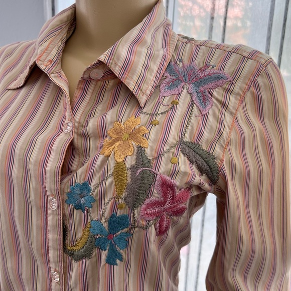 Johnny Was Striped Embroidered Floral Button Up Size M Women's Top Shirt Blouse - Picture 2 of 12